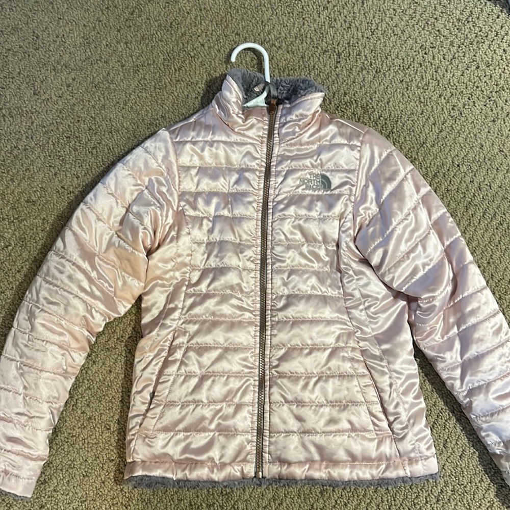 North Face mossbud swirl jacket, girls medium